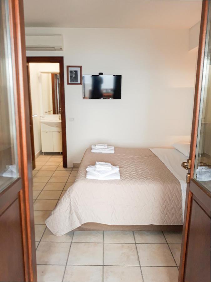 Residence Gregory Filicudi Pecorini Luaran gambar