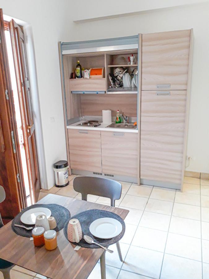 Residence Gregory Filicudi Pecorini Luaran gambar