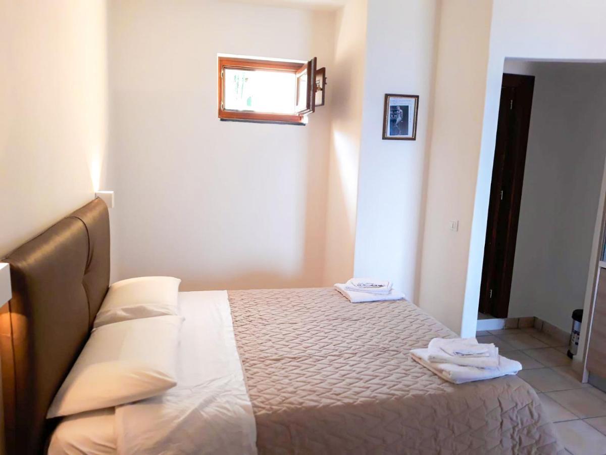 Residence Gregory Filicudi Pecorini Luaran gambar